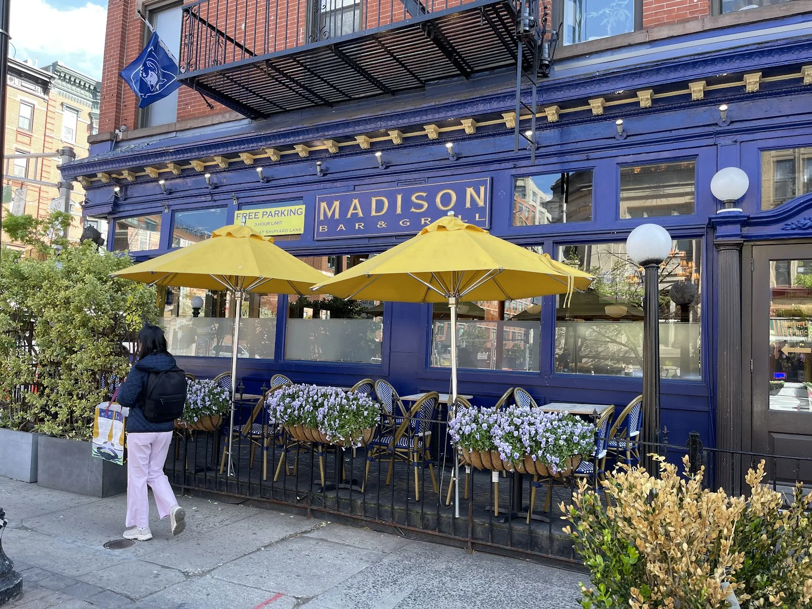 The Madison Bar & Grill - Hoboken SantaCon check-in venue